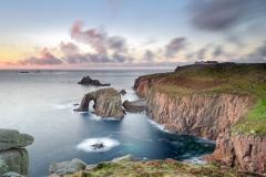 Enys Dodnan Arch, Lands End Cornwall